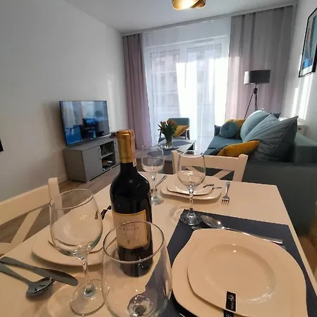 Cicha Przystan Regata Garaz W Cenie Апартаменти Колобжег